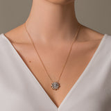 FLOWER POWER NECKLACE